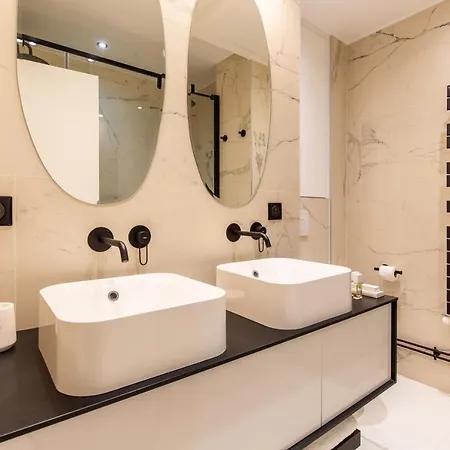 Cmg - Muette - Village D'auteuil G Paris